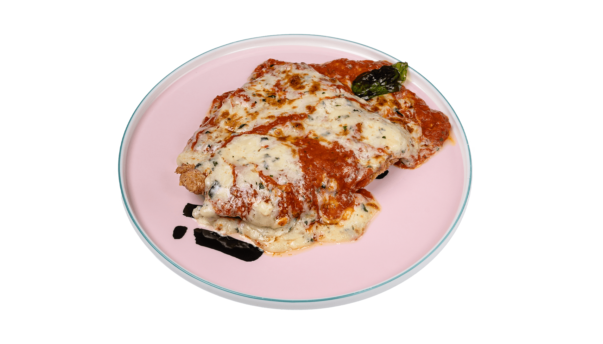 Chicken Parm mit Marinara, geschmolzenem Käse und Basilikum Pesto bei TAMTAM Hamburg